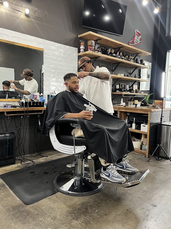 Haircut in progress